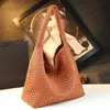 2026 Bolso de Mano Tejido Hecho a Mano de Moda Nueva Gran Capacidad Bolso Madre-Hija Bolso de Axila Estilo Cesta Bolso Vintage
