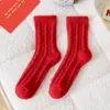 Calcetines Rojos Festivos para Mujer, Lindos Calcetines de Media Pantorrilla para Otoño e Invierno, Calcetines de Piso de Felpa Cálidos y Gruesos para Dormir Postparto