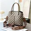 Bolso de Hombro para Mujer 2025 Nueva Moda Más Fácil de Combinar Bolso Cubo de Moda Estilo Occidental Estampado Bolso de Mano Cruzado
