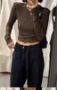 Tejido Térmico Acanalado 1*1 Estilo Chica Sexy Atrevida Cuello Redondo Estampado de Leopardo Manga Larga Otoño e Invierno Nuevo Estilo Ceñidor de Cintura Elegante Camiseta Base Corta