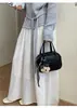 Bolsa de nicho da moda para mulheres, novo modelo 2026, casual versátil com toque de luxo, bolsa de ombro e transversal versátil, moderna