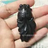 Pendente de peixe dourado de Jade de tinta de Xinjiang natural, meteorito verde oliva, todos os anos há mais pingentes, jade verde escuro atacado venderá presentes