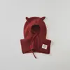 Conjunto de Chapéu e Cachecol Qiunan Chapéu para Outono e Inverno Meninos e Meninas Chapéu com Proteção para as Orelhas à Prova de Vento e Quente Chapéu de Tricô para Bebê