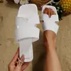 Sandalias casuales de moda para exteriores talla grande para mujer, nuevo estilo verano 2026, punta cuadrada, color liso simple, diseño de una correa