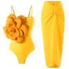Traje de baño de una pieza para mujer, nuevo estilo europeo y americano 2025, corte ajustado, floral, conjunto de traje de baño de nicho transfronterizo con falda larga de gasa