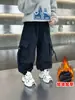 Ropa de Invierno para Niños Cincha Ropa de Trabajo Pantalones Forrados de Polar Estilo Coreano Mono Infantil de Polar Suelto Pantalones Casuales Pantalones de Comercio Exterior para Bebé