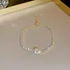 Pulsera Flor de Circonita Chapada en Oro Real Nicho Dulce Versátil Pulsera Temperamento Lujo Ligero Joyería de Gama Alta para Mujeres Al Por Mayor