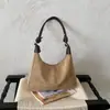 Bolso de Terciopelo Gamuzado para Mujer 2026 Nuevo de Moda Otoño Retro Merade Bolso Cruzado de Hombro Bolso Tote de Gran Capacidad