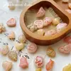 Série rosa contas de vidro tcheco doméstico sino de pássaro pena feito à mão folhas ouro pulseira diy acessórios de material