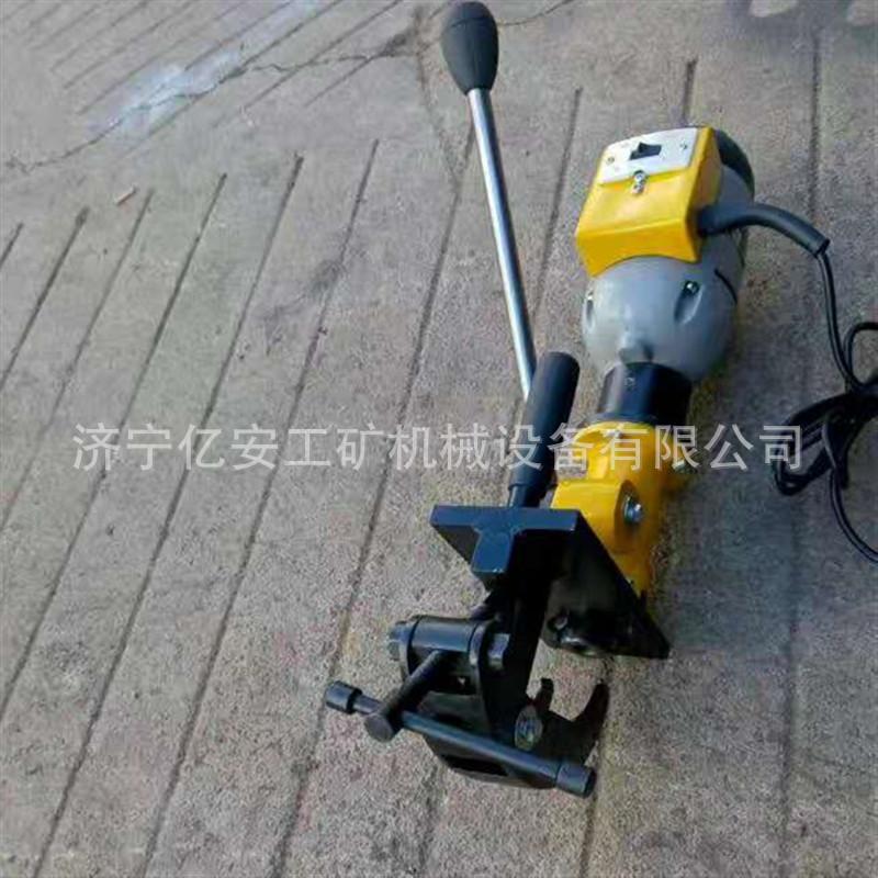 41936334318c2efdac79ba57695ddd