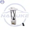 17040-3Xa0A 170403Xa0A Bomba de Gasolina Adecuada para Nissan Nv350 E26 12-24