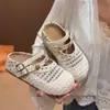 Zapatos Birkenstock de Suela Gruesa para Mujer, Calzado de Verano para Exteriores, Medias Zapatillas Cerradas, Nuevo Modelo 2026, Adecuados para Combinar con Faldas, Sandalias Transpirables Tejidas de Malla