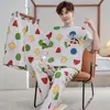Elegante y bonito pijama de hombre de manga corta de algodón puro, conjunto fino de cuello redondo, ropa de casa casual de corte holgado, nuevo modelo de verano 2026