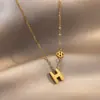 Collar Letra H Acero de Titanio para Mujer Estilo Coreano Diseño de Moda Cadena para Clavícula Popular en Internet Gargantilla Cadena de Collar Corta Estilo Frío