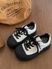 Zapatos Ugly Cute de Dedos Grandes Jinmi para Mujer Verano 2023 Nuevos Más Fáciles de Combinar Zapatos de Punta Redonda Blancos Rosa Zapatos de Estrella Gorda para Mujer Tenis para Mujer