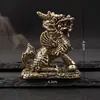 Peças de Decoração para Casa Kirin de Cobre, um Par de Figurinhas Kirin de Latão Pisando em Lingotes, Decorações para Escritório e Sala de Estar, Atacado de Artigos de Cobre