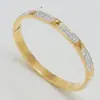 Pulseiras de Casal de Luxo Leve de Alta Qualidade, Aço Titânio Abertas com Design de Nicho, Pulseiras Modernas Populares Estilo Ins