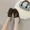 Pantuflas peludas de suela plana, medias pantuflas de punta cerrada, calzado de exterior para mujer, nuevo estilo otoño e invierno, mules sin talón, zapatos pequeños de cuero, pantuflas de algodón