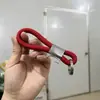 Chaveiro de carro novo do exterior em liga de zinco com padrão a laser e texto, presentes criativos para empresas