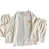 Conjunto de Pijama de Tres Piezas de Algodón Nublado para Verano Manga Corta Cuello Redondo Dibujos Animados Lindos Estilo Girly Pantalones Cortos Pantalones Largos Conjunto de Ropa para el Hogar