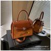 Bolsa Cruzada al por Mayor del Fabricante 2026 Nueva de Moda Elegante Bolso Cuadrado Pequeño Bolso de Mano Versátil de Moda Bolso Pequeño con Bloques de Color