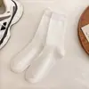 Calcetines de Algodón para Hombre de Longitud Media para Primavera y Otoño, Estilo Caballero de Negocios, Canalé Ancho, Versátiles, Color Sólido, Anti-Olor, Antibacterianos, Rayados, Deportivos Retro