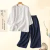 Camisa artística vintage de algodón y lino bordada de manga tres cuartos, conjunto de dos piezas para el verano para madres, top de color liso y pantalones de pierna ancha para mujer