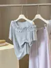 Top de Punto de Seda Helada de Manga Corta con Empalme de Malla con Sentido del Diseño para Mujer, Estilo Veraniego Suave, Hombros Descubiertos, Temperamento, Moda, Top Delgado