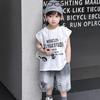 Traje Moderno e Descolado para Meninos 2025 Verão Novo Conjunto de Duas Peças Moda Verão Crianças Sem Mangas Estilo Coreano Shorts Jeans Preto