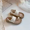 Sandalias de Perlas para Niña Planas Antideslizantes Zapatos de Playa 2026 Verano Nuevo Estilo Niña Pequeña sin Cordones Versátiles Zapatos de Princesa