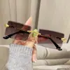 Gafas de Sol Modernas y Únicas Sin Montura con un Toque de Lujo, Protección UV, Gafas de Sol Cuadradas de Moda con Forma de Serpiente para Mujer