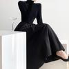 Nuevo Vestido Largo Negro de Otoño e Invierno, Femenino, Ajustado, Tejido, Cuello Alto Medio, Falda Larga, Falda Base