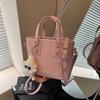 Bolso de Cubo Individual Exterior de Moda para Mujer 2024 Nuevo Otoño e Invierno Diseño Nicho Bolso de Hombro Bolso Pequeño de Alta Gama