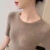 Outono novo suéter de malha feminino gola redonda manga curta slim fit sem costura atacado para exportação