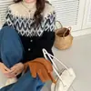 Suéter jacquard de nuevo estilo vintage en bloques de color estilo coreano para mujer, cárdigan de punto suave, suelto y casual para otoño e invierno para mujer