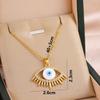 Collar de Acero de Titanio con Colgante Micro-Incrustado de Estilo Elegante y Lujoso de Venta Caliente en el Comercio Exterior Que No Se Desvanece, Cadena de Clavícula para Mujer con Diamantes Completos Moderna y Versátil