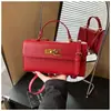 Bolsa Quadrada Pequena Fashion com Fivela de Travamento, Nova Bolsa de Mão, Bolsa Kelly Simples e Elegante, Bolsa de Mão e Bolsa Transversal de Nicho de Alta Qualidade