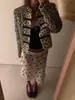 Abrigo de felpa cruzado para mujer, otoño, nuevo estilo chino, con botones, cuello alto, estampado de leopardo, corto, manga larga, estilo callejero vintage