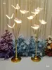 Nuevas Luces de Camino de Mariposas para Bodas Propuesta de Boda Luces de Estaca Luminosas de Acrílico para el Suelo Accesorios Decorativos Dorados