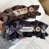 Grampo de Cabelo Laço de Urso em Tecido Acrílico Outono e Inverno Retrô Elegante Versátil Presilha Torcida Acessórios de Cabelo de Luxo Acessível