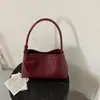 Bolso de Mujer de Tejido de Alto Estilo, Tendencia Verano 2026, Bolso Versátil para el Trabajo, Hombro, Debajo del Brazo, Bolso de Mano de Nicho