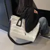 Moda Transfronteriza Bolso de Mujer Nuevo Versátil Bolso de Algodón Bolso de Mano para Hombro Gran Capacidad Bolso Suave Bolso Cruzado Casual