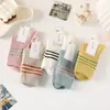 Calcetines de otoño e invierno de caña media de doble aguja para niños, calcetines de algodón gruesos para damas japonesas, calcetines de moda, venta al por mayor de fabricantes Haibaina