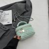 Rhombic bordado linha moda Mini bolsa pequena bolsa feminina 2023 Verão novo on-line popular único ombro cruz-corpo boca envelope vermelho