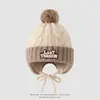 Chapéu de Outono e Inverno BOSTON Chapéu de Lã Infantil Proteção para as Orelhas Pompom Chapéu de Tricô Quente Meninos e Meninas Chapéu de Puxar à Prova de Vento