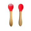 Colher e garfo de silicone para crianças com cabo de madeira, utensílios de treinamento para autoalimentação de bebês, colher e garfo para comida de bebê