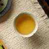 Dinastías Tang y Song Glaseado de Caramelo Azul-Verde Melocotón Hogareño Pintado a Mano Estilo Antiguo Cerámica Taza Maestra Juego de Té Kung Fu Taza de Té de Pie Alto