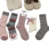 Meias Versáteis Fofas para Adulto de Outono e Inverno Meias Doces Longas de Outono e Inverno até o Meio da Panturrilha Meias Doces Folgadas Coreanas Meias Femininas