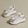 HL893-2 Tênis Pai de Solado Grosso Feminino 2026 Novo Estilo Forro de Pelúcia Resistente ao Frio Sapatos de Algodão Versátil Quentura Esportes