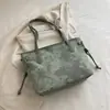Moda Popular Este Año 2026 Primavera Nuevo Elegante Lujo Ligero Estampado de un Solo Hombro Bolso Tote para Debajo del Brazo para Mujer